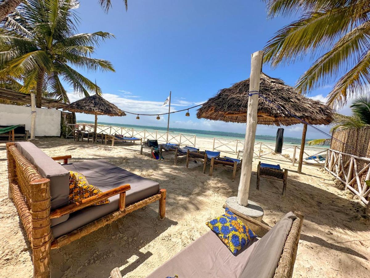 The African Paradise Beach Hotel Bwejuu Exterior photo